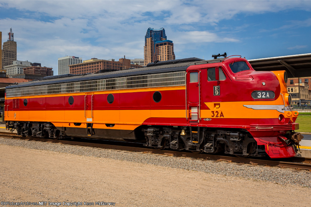 Milwaukee Road 32A